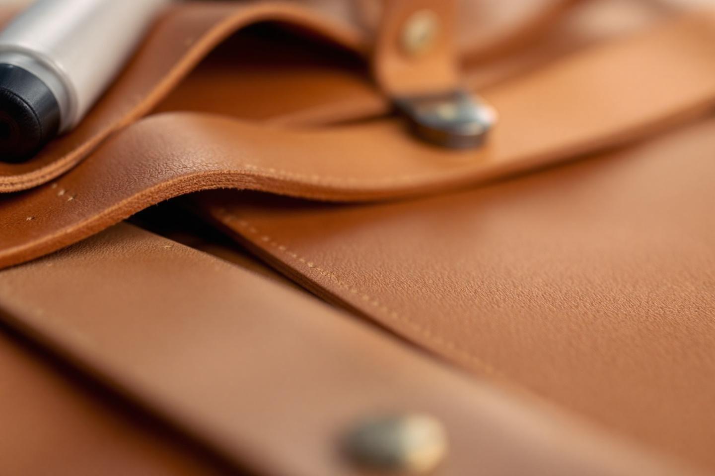 Comparatif des 9 types de cuir pour canapés les plus populaires