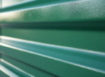 découvrez notre peinture haute résistance ral 6028 vert pin, spécialement conçue pour métal intérieur et extérieur. protection durable anti-rouille assurant une finition parfaite et une longue tenue.