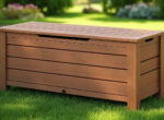 découvrez le coffre-banc de jardin lodgia en acacia élégant marron, capacité 100 l, parfait pour un rangement pratique et esthétique de votre espace extérieur.
