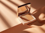 découvrez dior diorskin nude tan en teinte 003 cannelle, la poudre de soleil parfaite pour un hâle naturel et lumineux qui sublime votre teint.